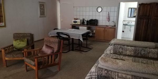 Anandi Guesthouse Mariental Dış mekan fotoğraf